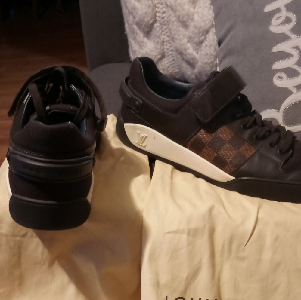 Louis Vuitton Mens sneakers size 10.5